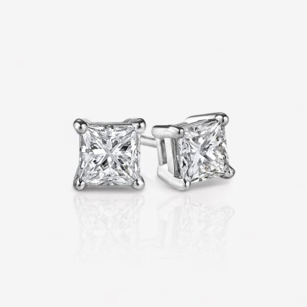 Princess Cut Diamond Solitaire Stud Earring